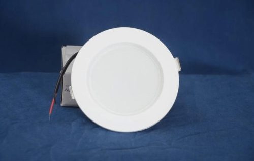 سبوت السويدي ليد ضوء ابيض