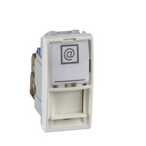 بريزة شنايدر داتا CAT6 - ايفواري