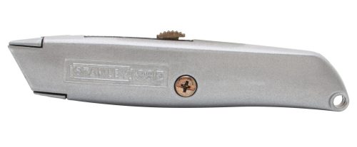 سكين متعدد الاستخدام