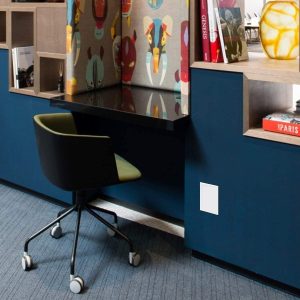 وحدة USB أوميجا